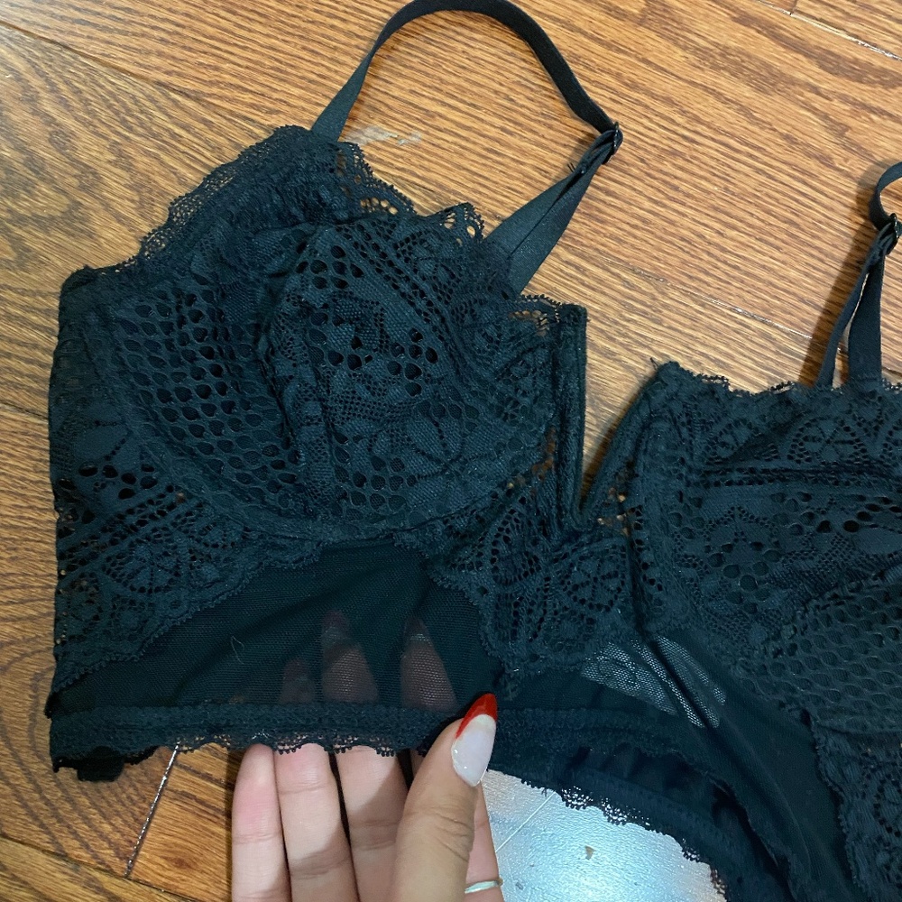 Garage Lace Bralette Top - Picture 2 of 7